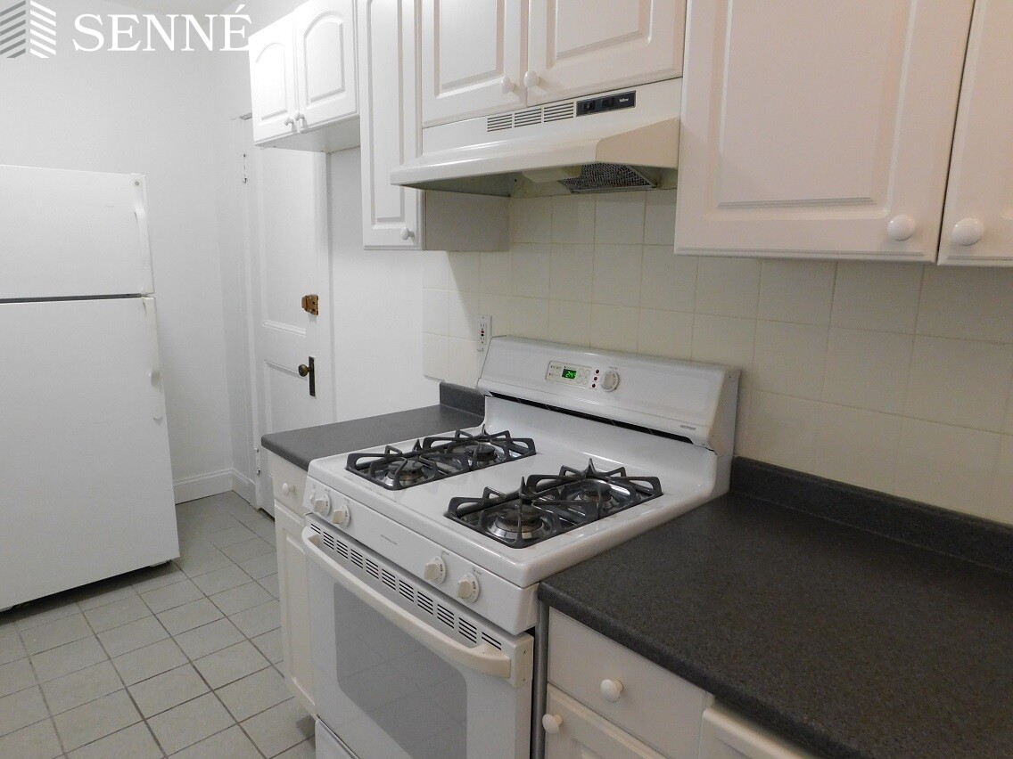 52 Garden St, West Cambridge