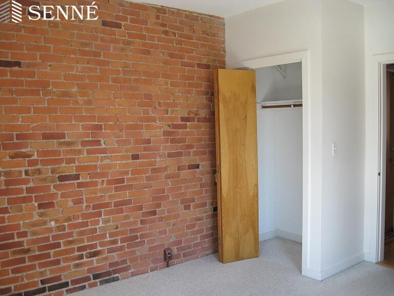 16 Upland Rd, Porter Square