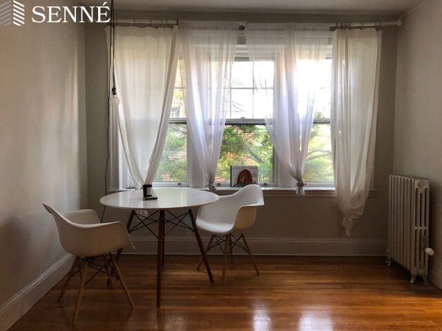 1699 Cambridge St, Central Square