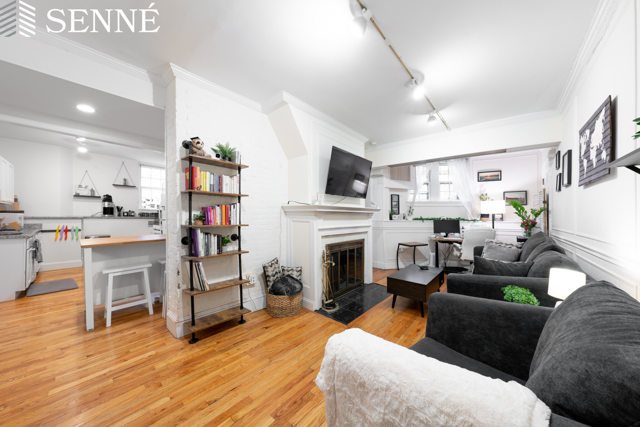 112 Pinckney St, Beacon Hill