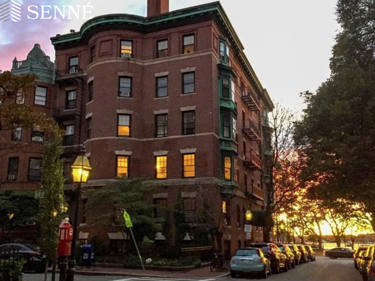 112 Pinckney St, Beacon Hill