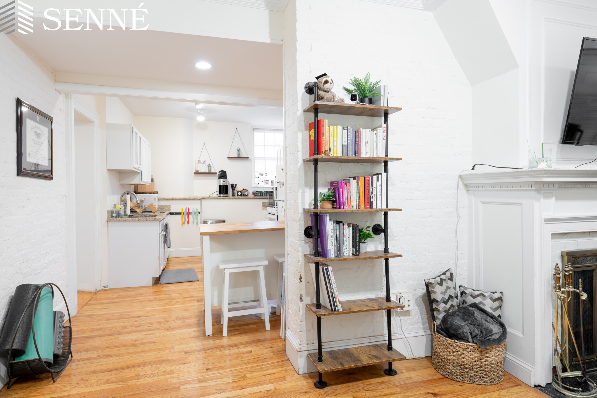 112 Pinckney St, Beacon Hill