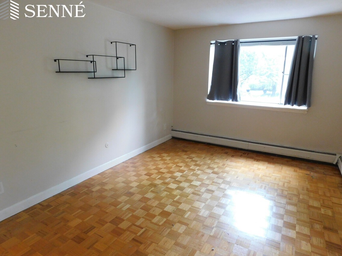 9 Chauncy St, Harvard Square