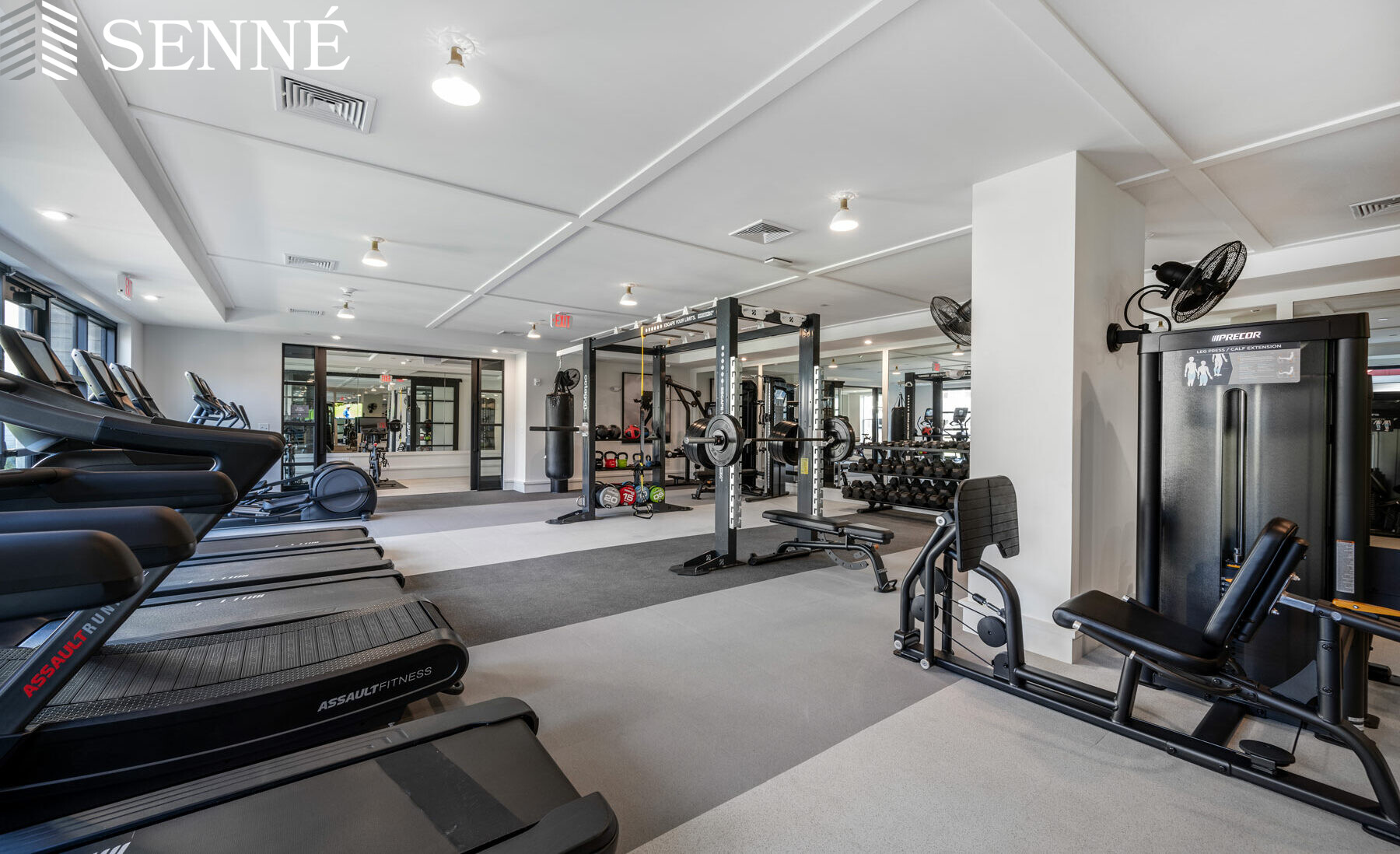 492 Boston Post Rd, Wayland