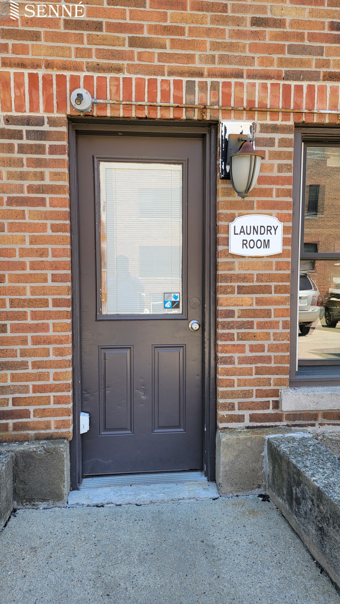 6 Sherborn Ct, Medford