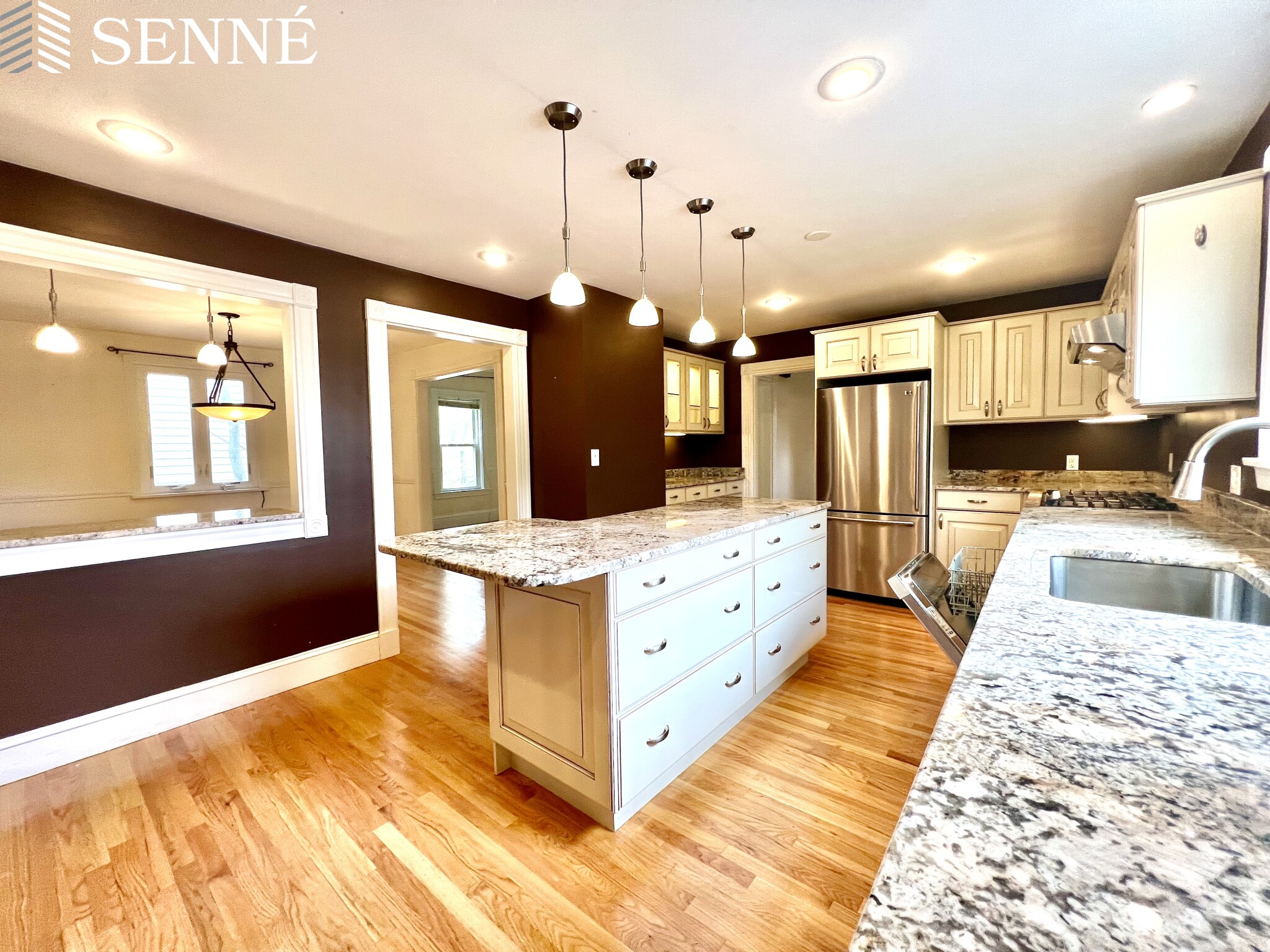 47 Waterhouse St, Teele Square