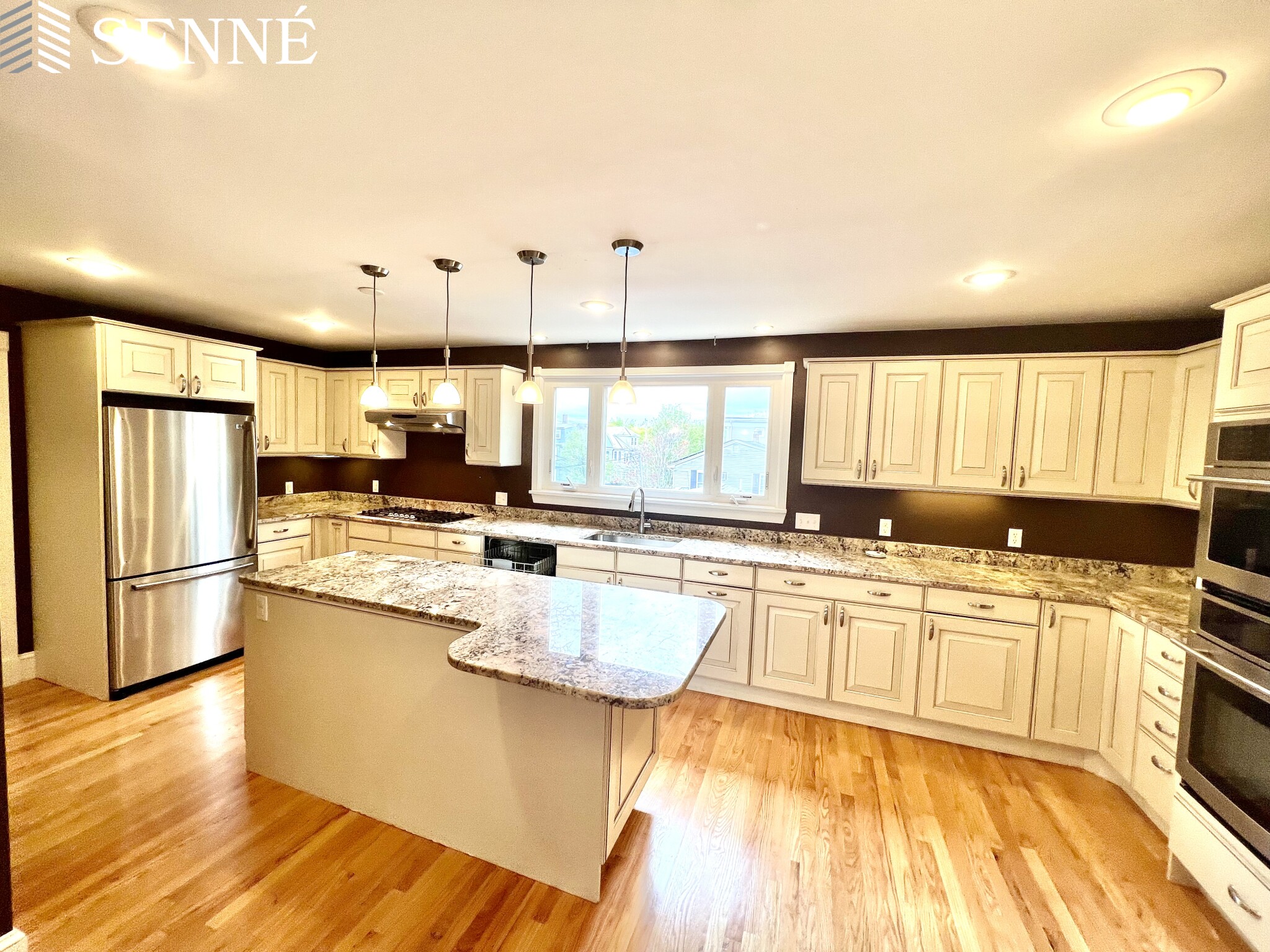 47 Waterhouse St, Teele Square