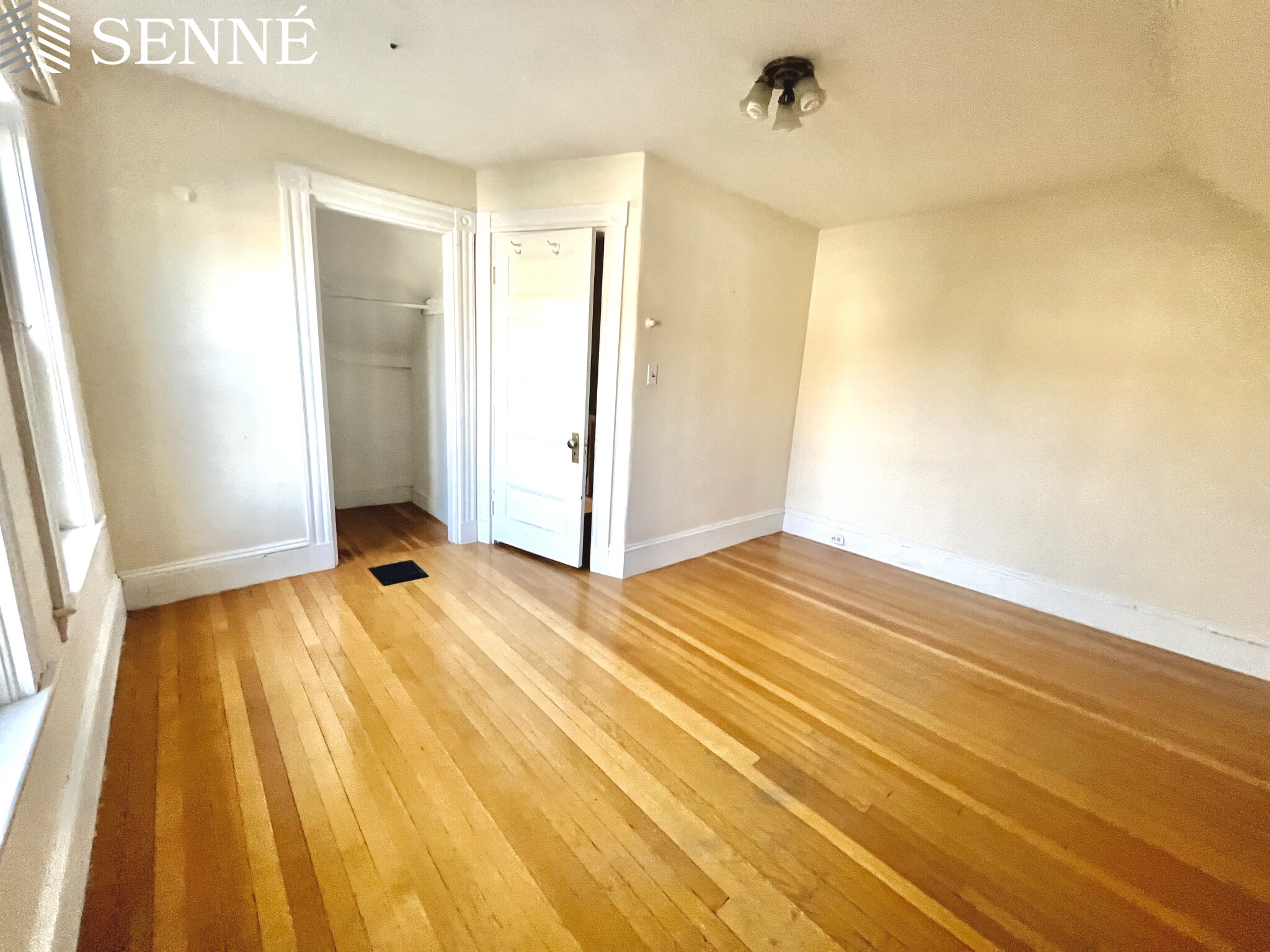 47 Waterhouse St, Teele Square