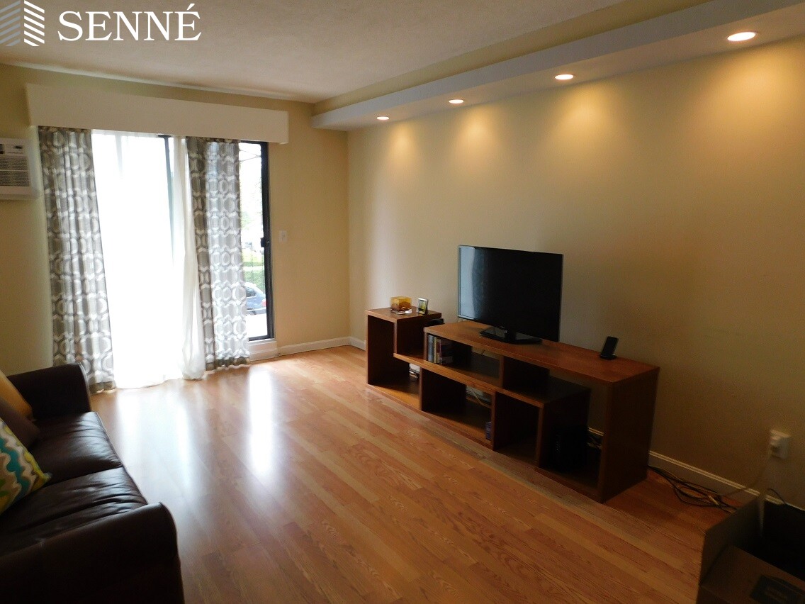 2353 Massachusetts Ave, North Cambridge