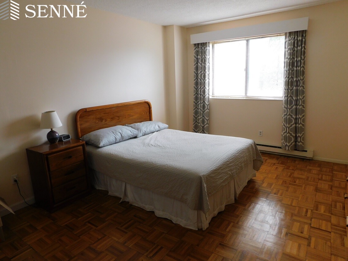 2353 Massachusetts Ave, North Cambridge