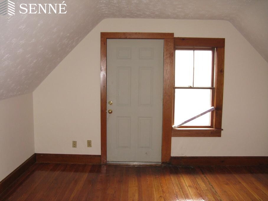 51 Porter Rd, Porter Square