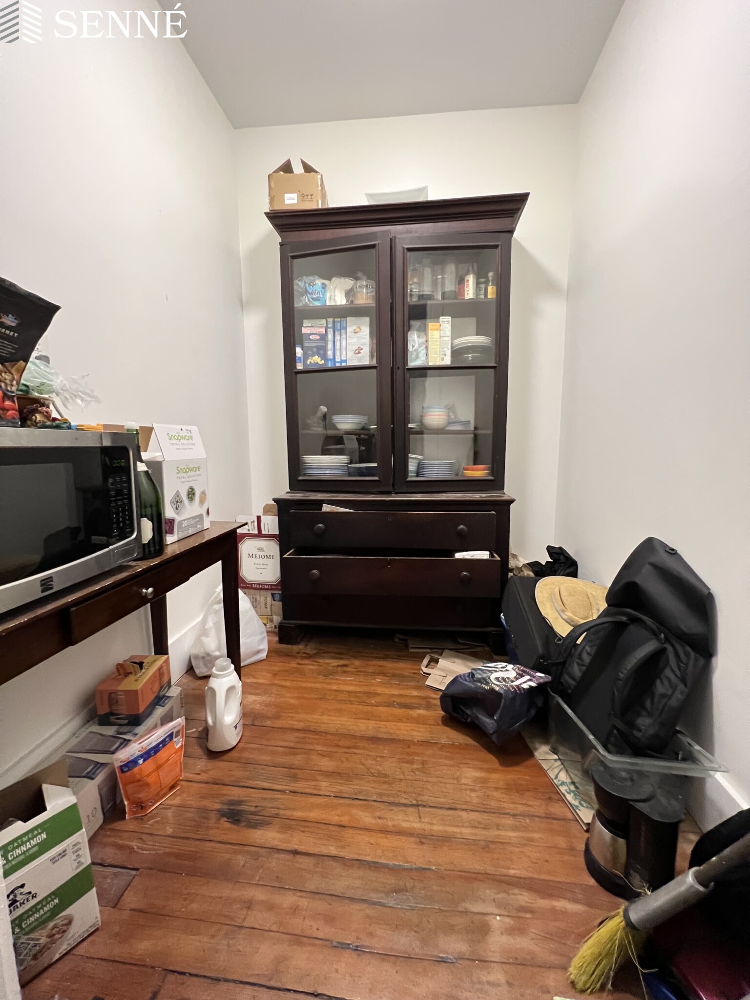 19 Trowbridge St, Harvard Square