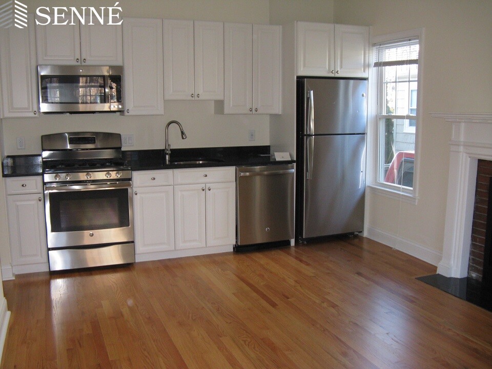 65 Langdon St, Harvard Square