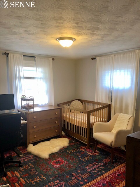 50 Aldrich Rd, East Watertown