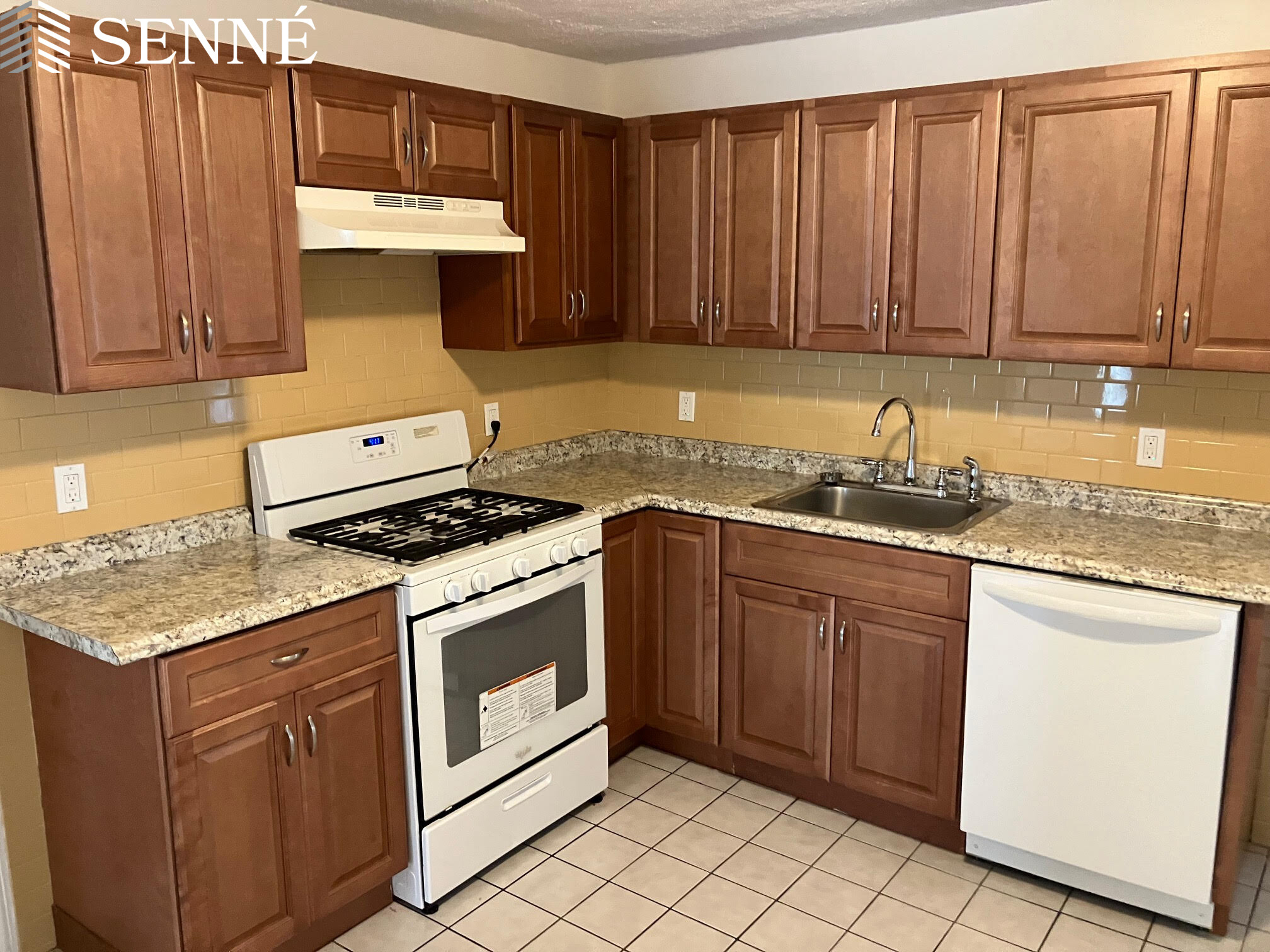 322 Lowell St, Magoun Square