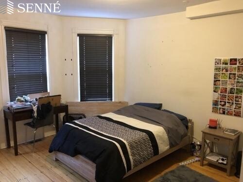 28 Fisher Ave, Roxbury