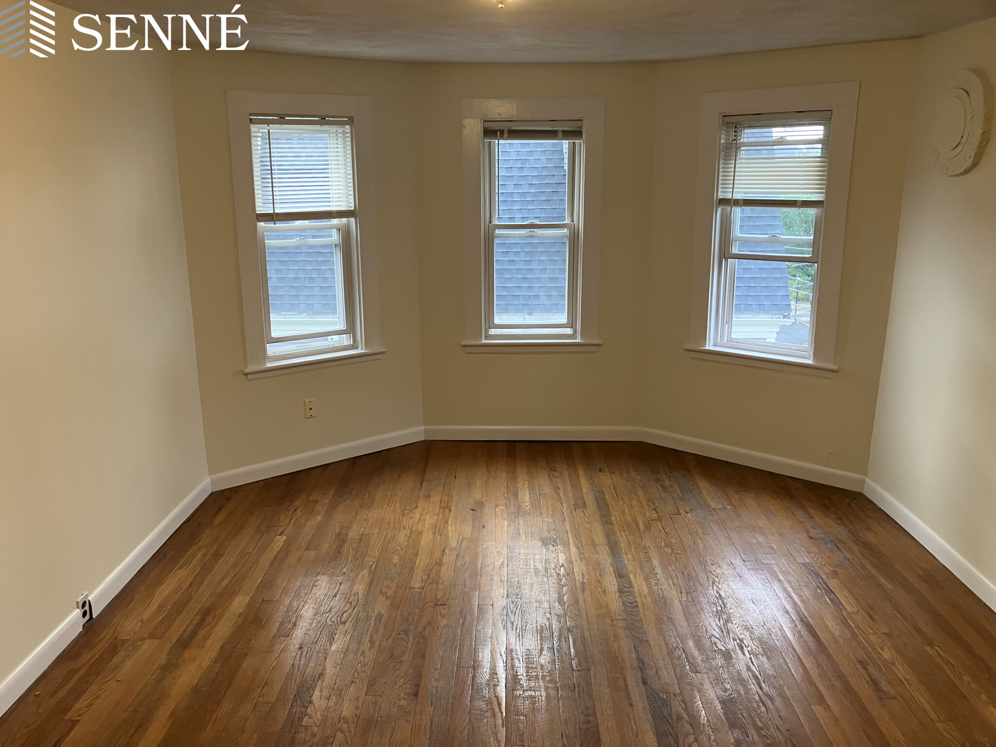 19 Kidder Ave, Davis Square