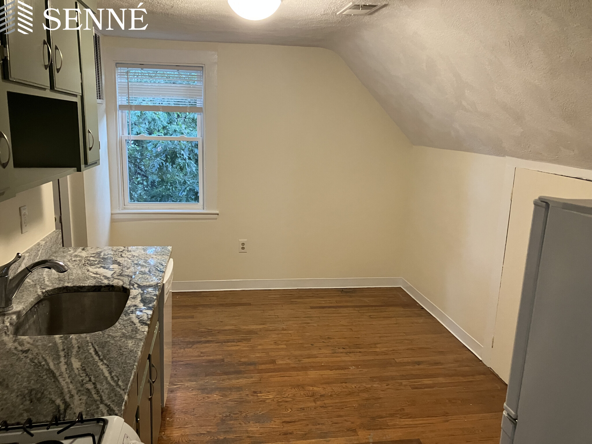 19 Kidder Ave, Davis Square