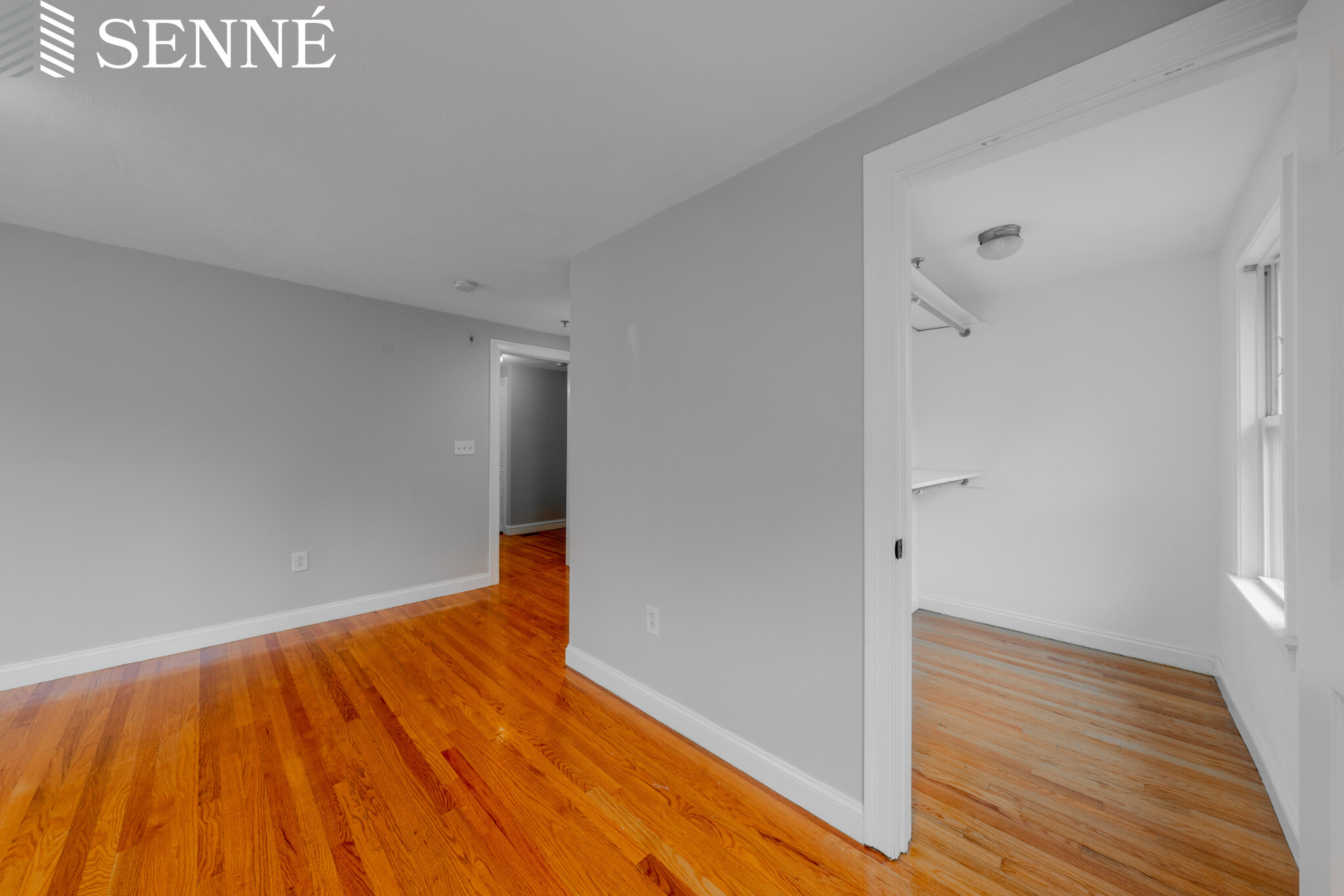 16 Notre Dame St, Roxbury