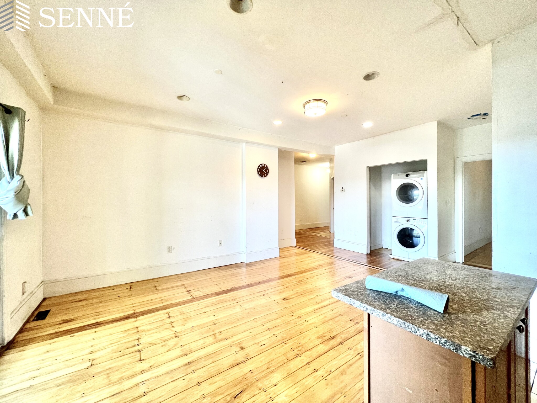 28 Fisher Ave, Roxbury