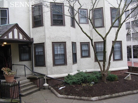 13 Story St, Cambridge