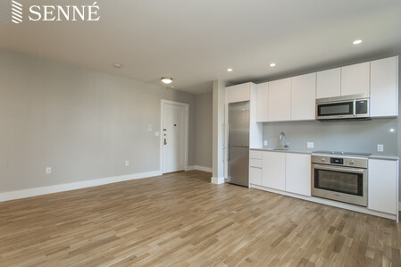 138 Highland Ave, Somerville