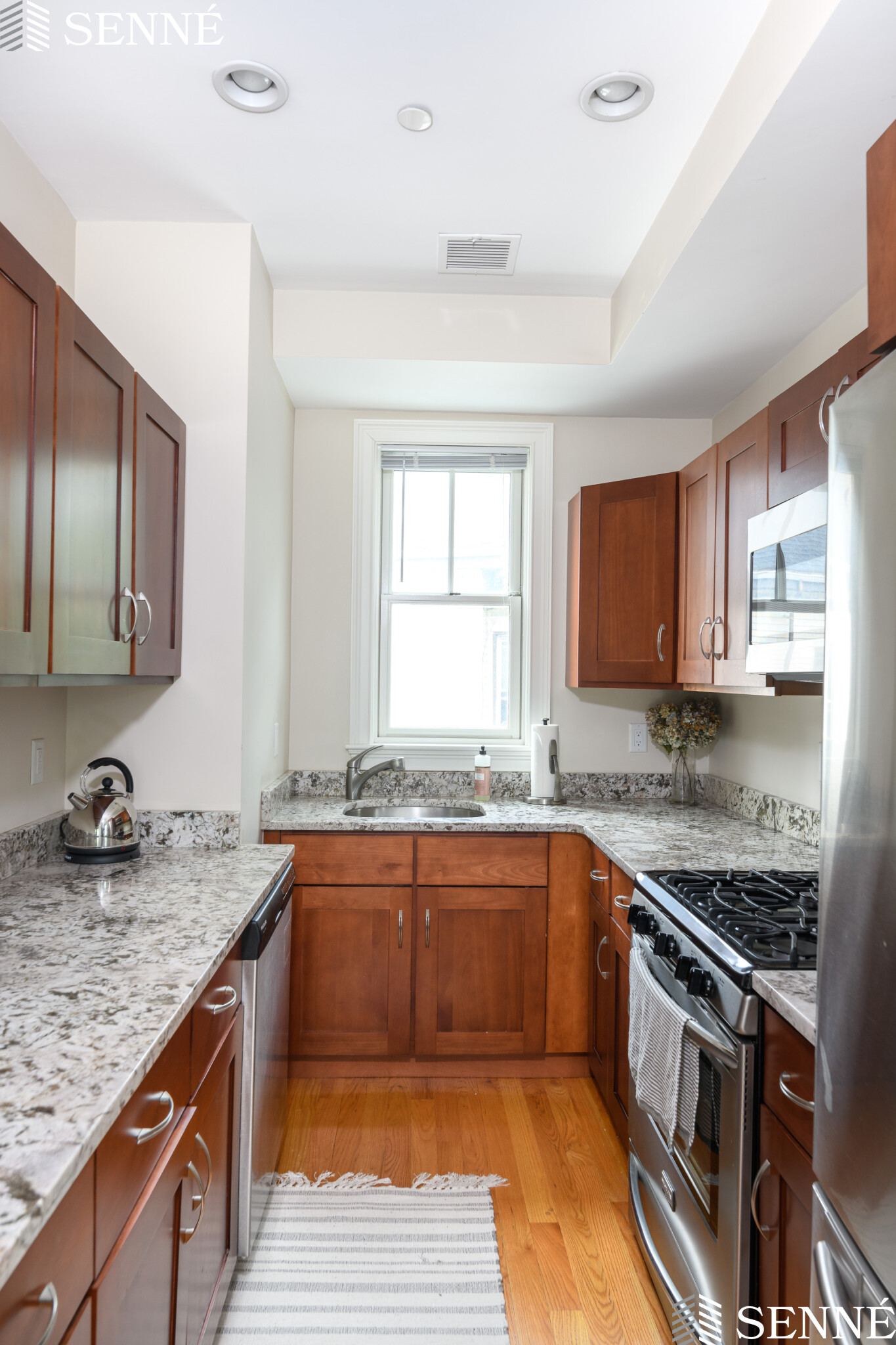 5 Dodge St, Cambridgeport