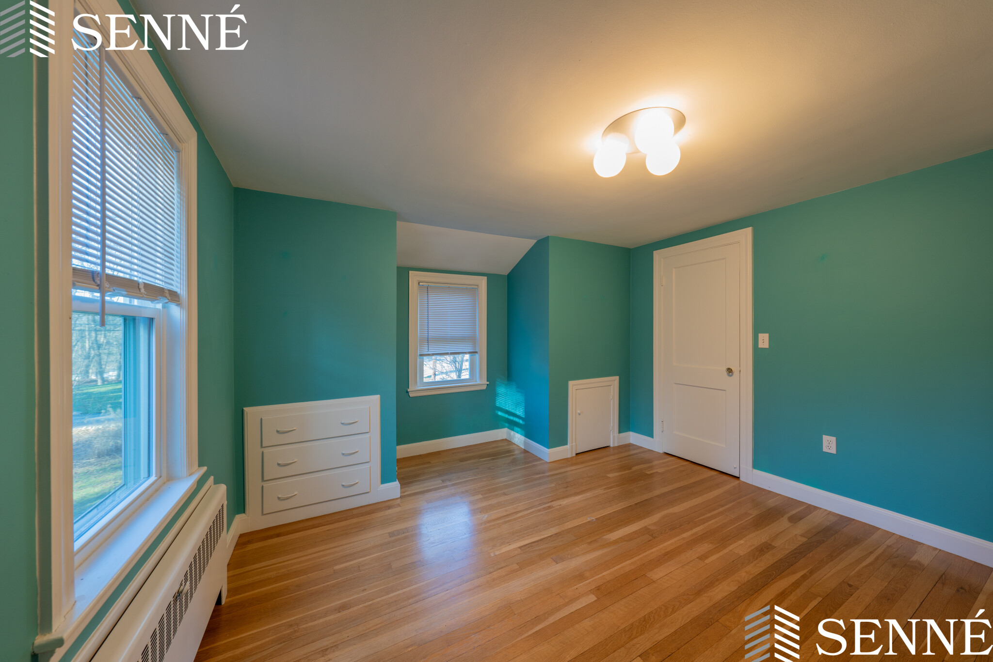 10 Bennett Rd, Wayland