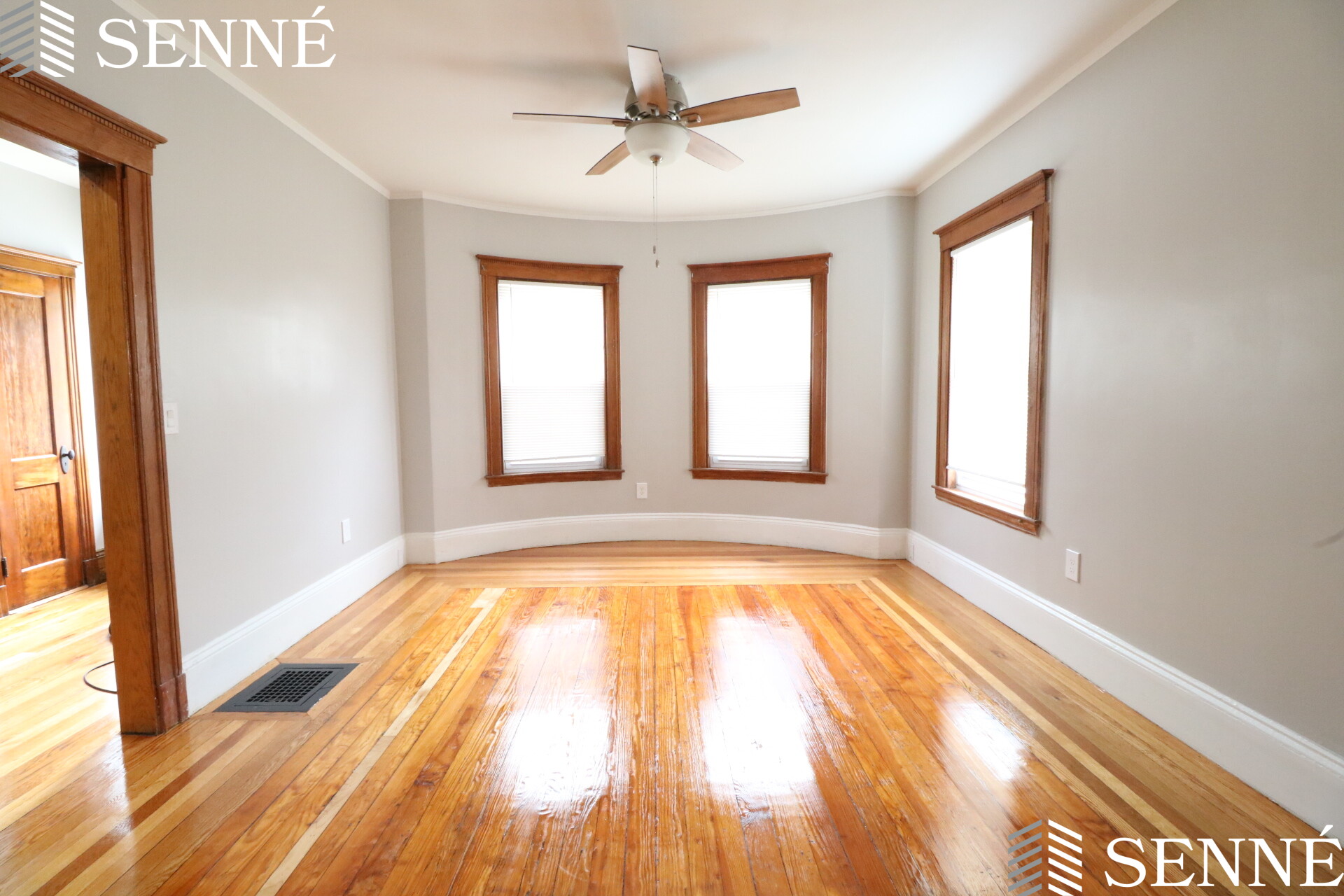 67 Tonawanda St, Dorchester