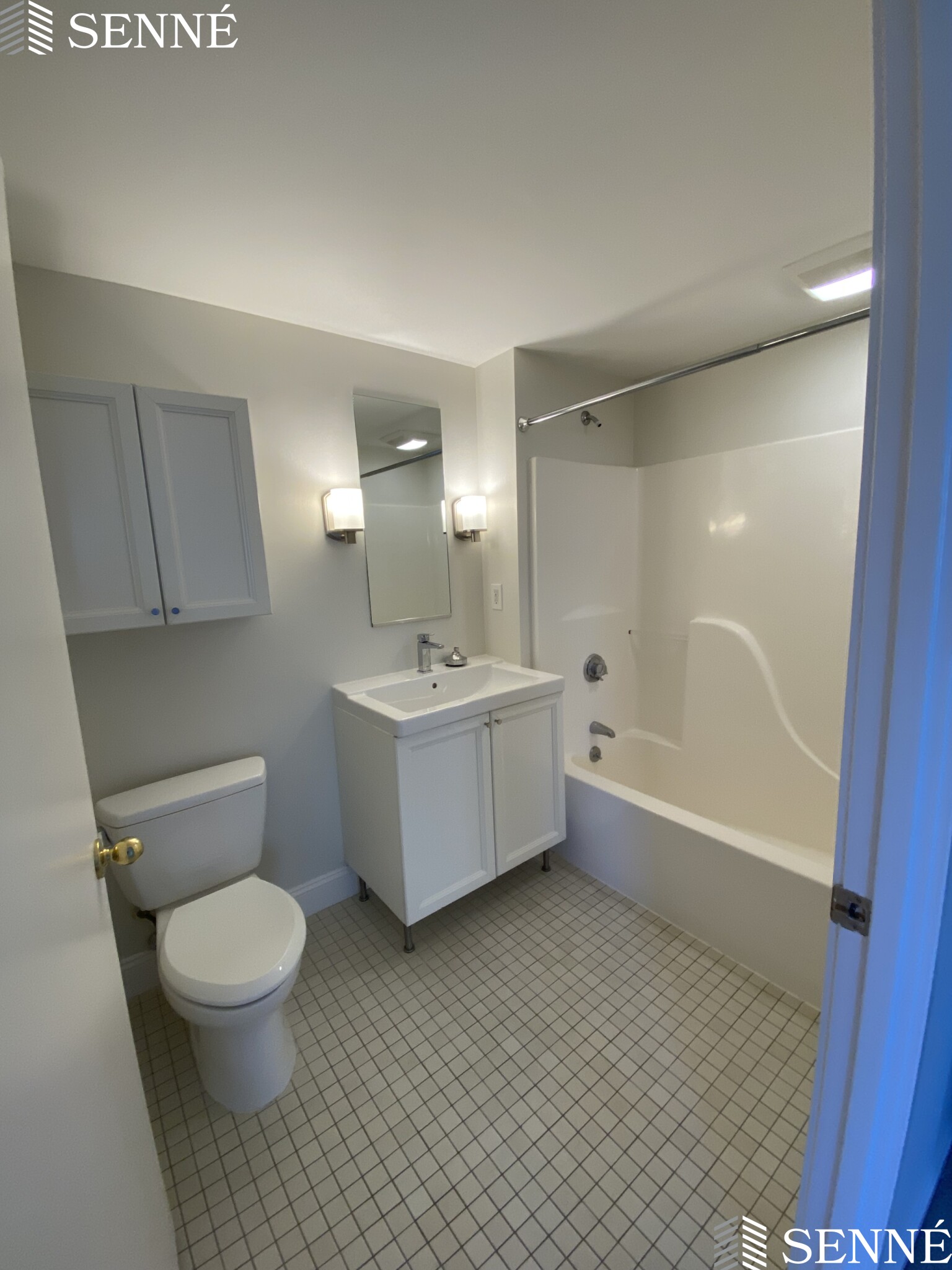 1008 Massachusetts Ave, Harvard Square