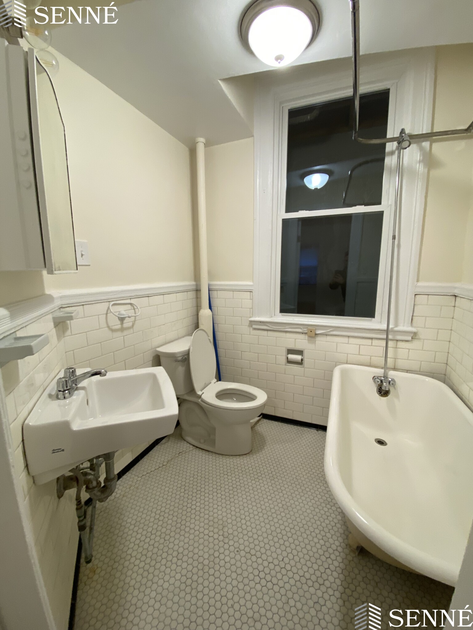 885 Massachusetts, Central Square