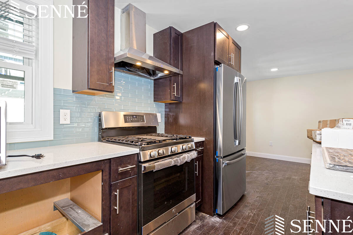 70 72 Stanley, Davis Square