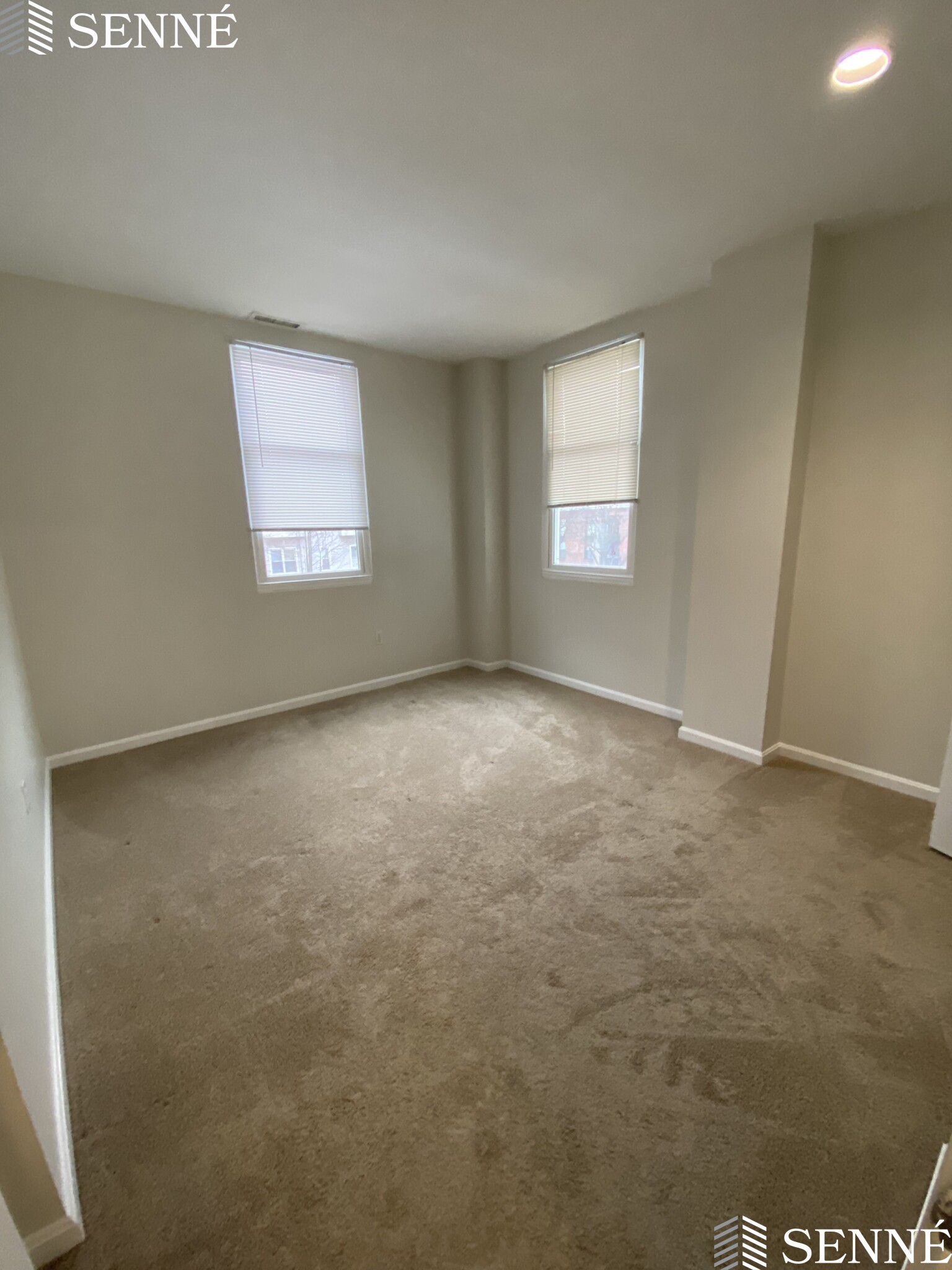 218 Thorndike St, East Cambridge