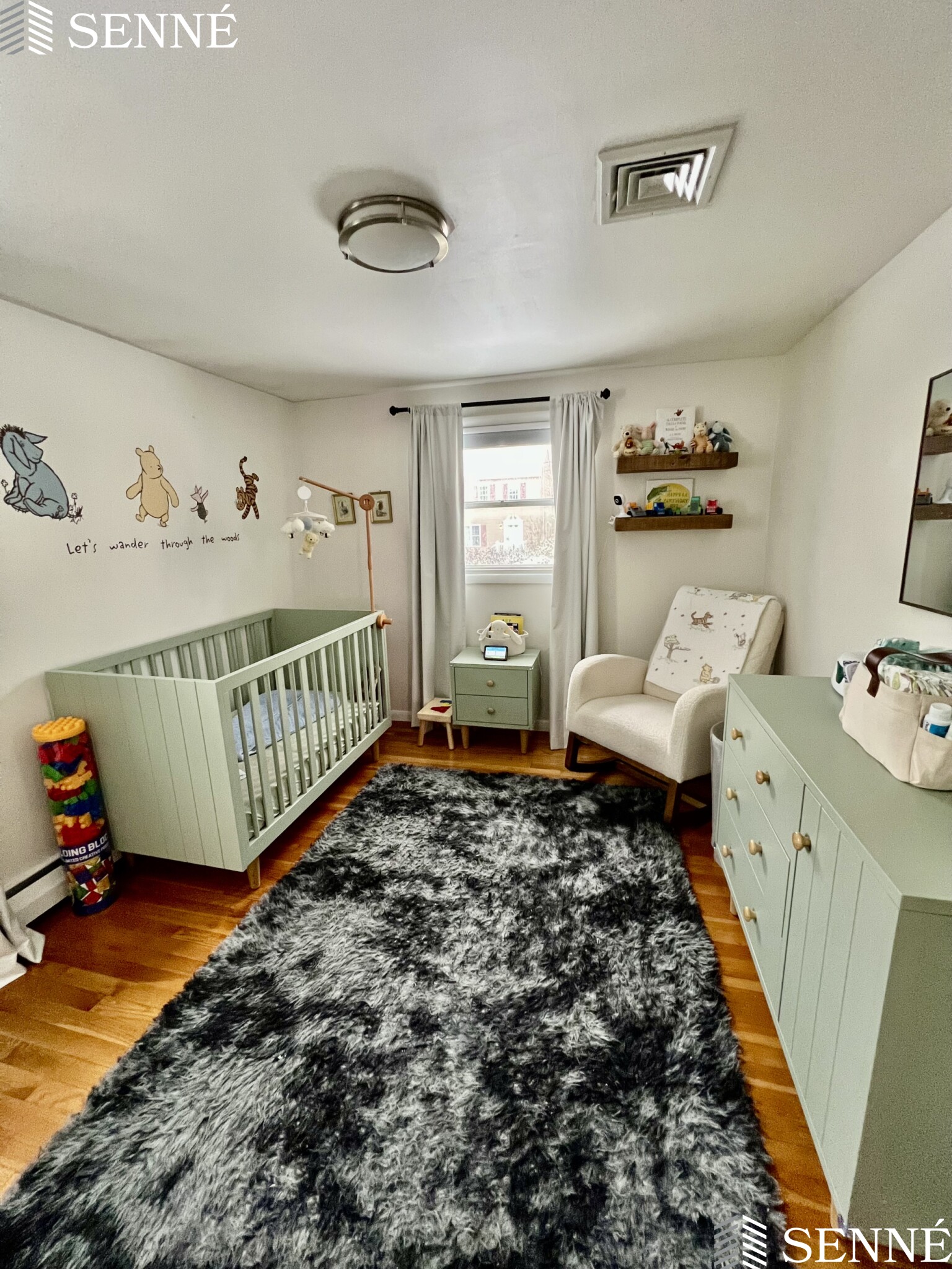 174 Seminole Ave, Waltham