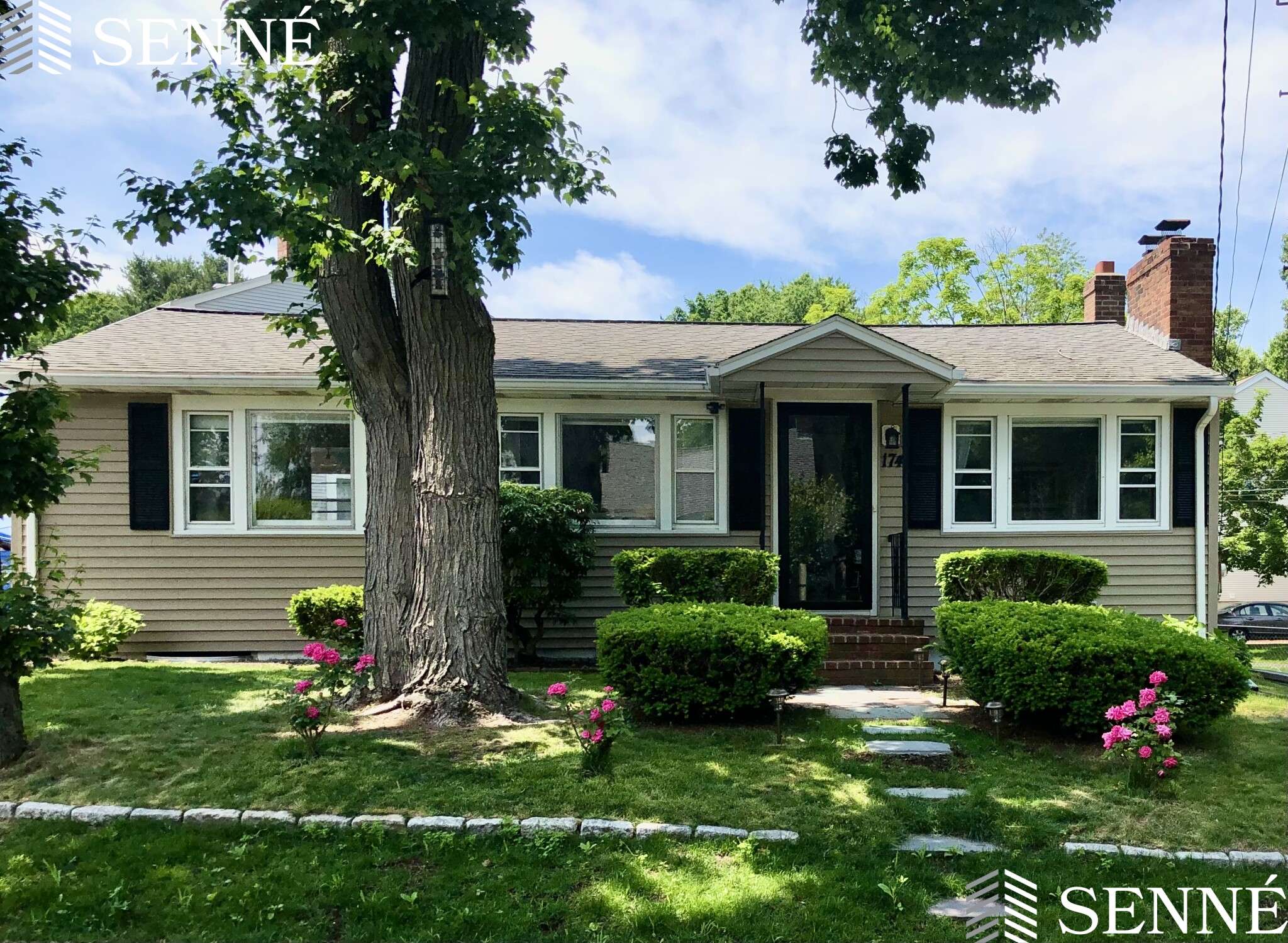 174 Seminole Ave, Waltham