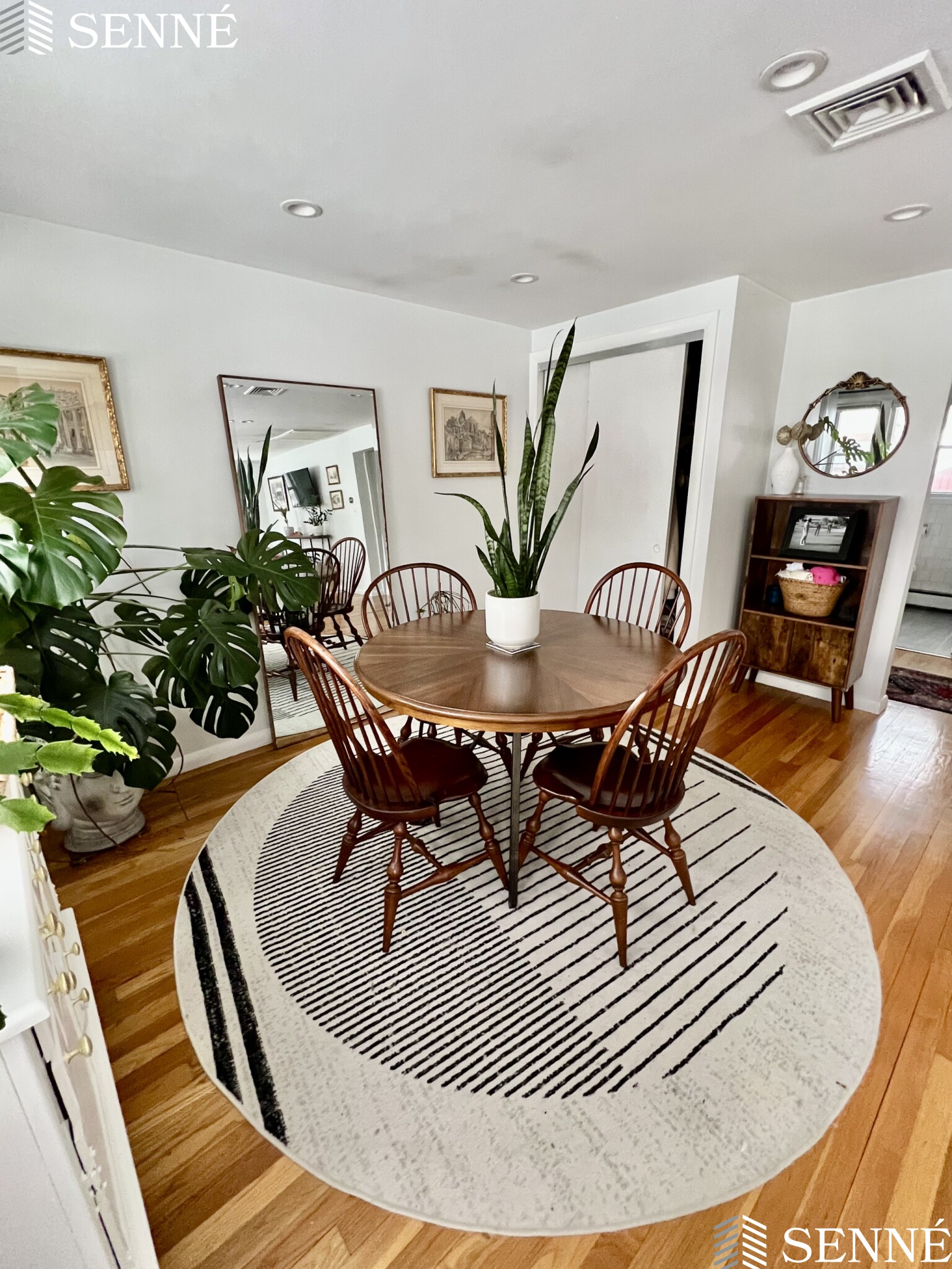 174 Seminole Ave, Waltham