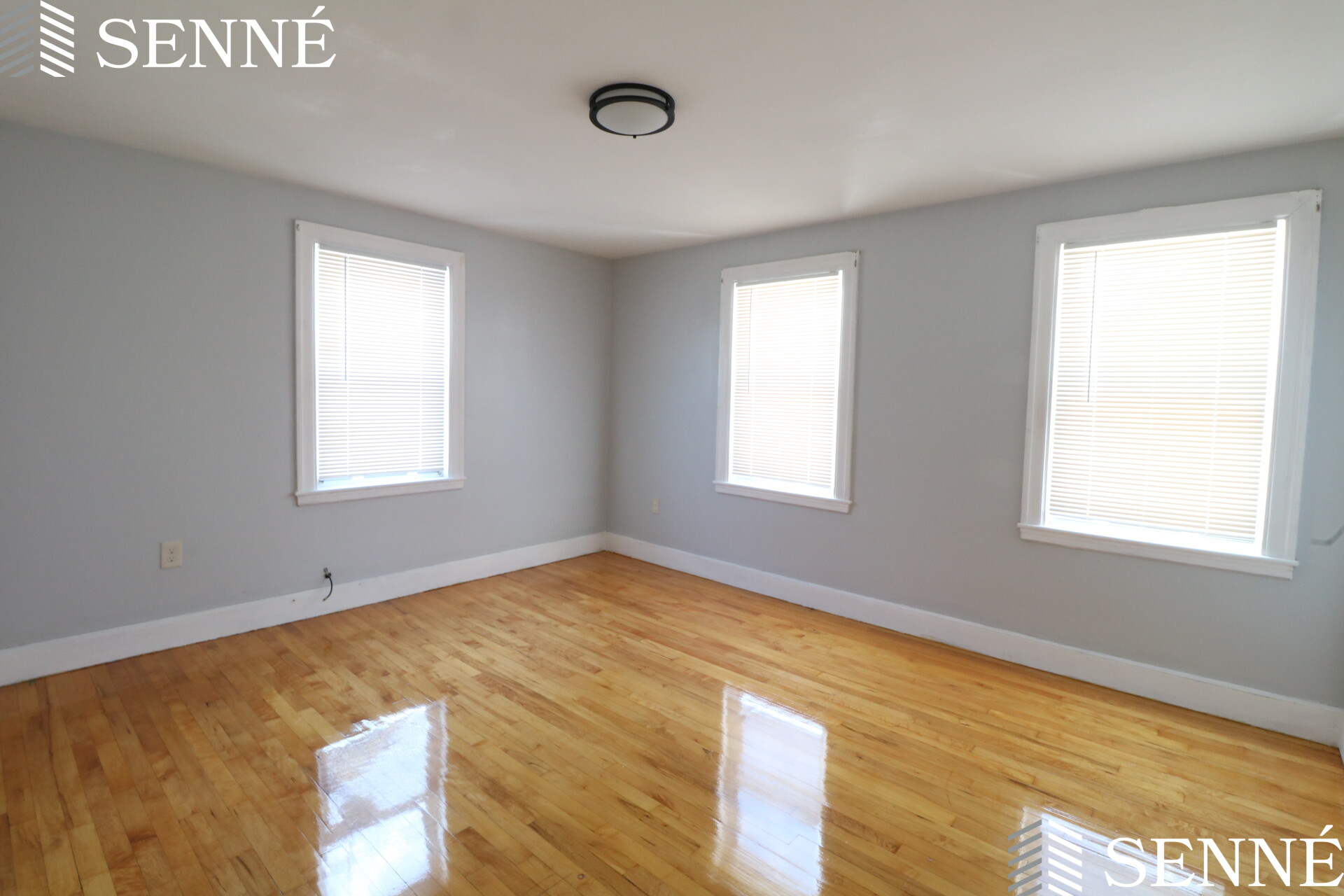 5 Newcroft Cir, Mattapan