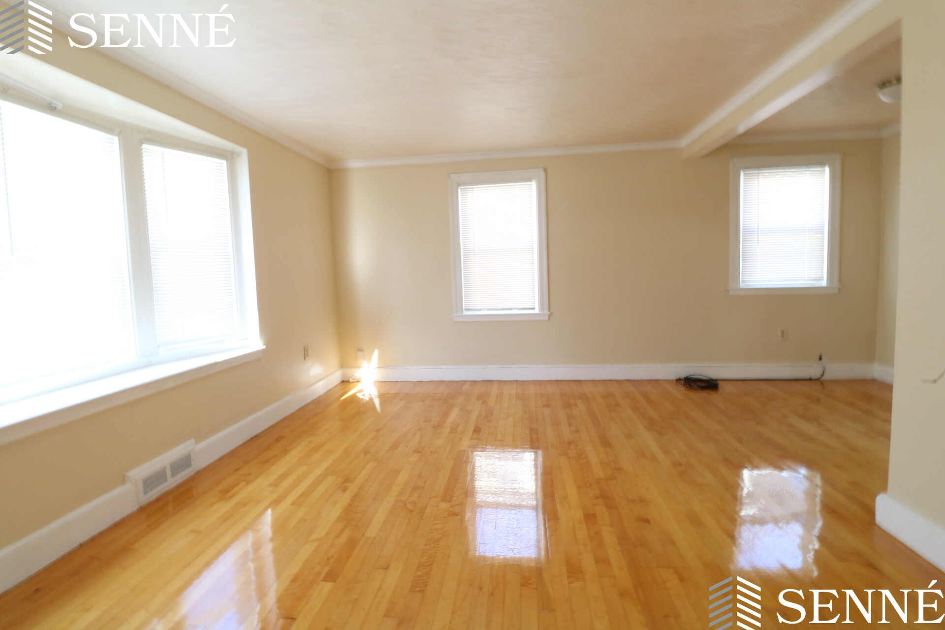 5 Newcroft Cir, Mattapan