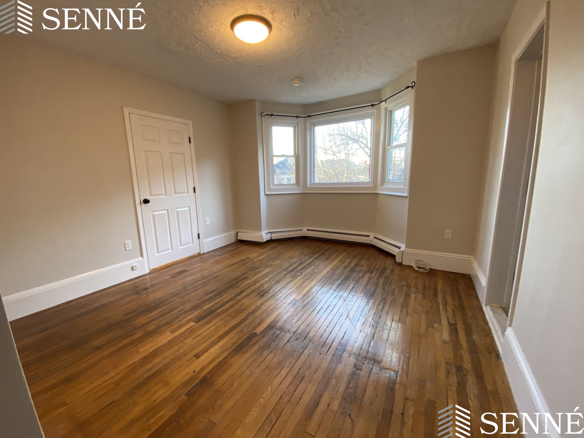 72 College Ave, Tufts