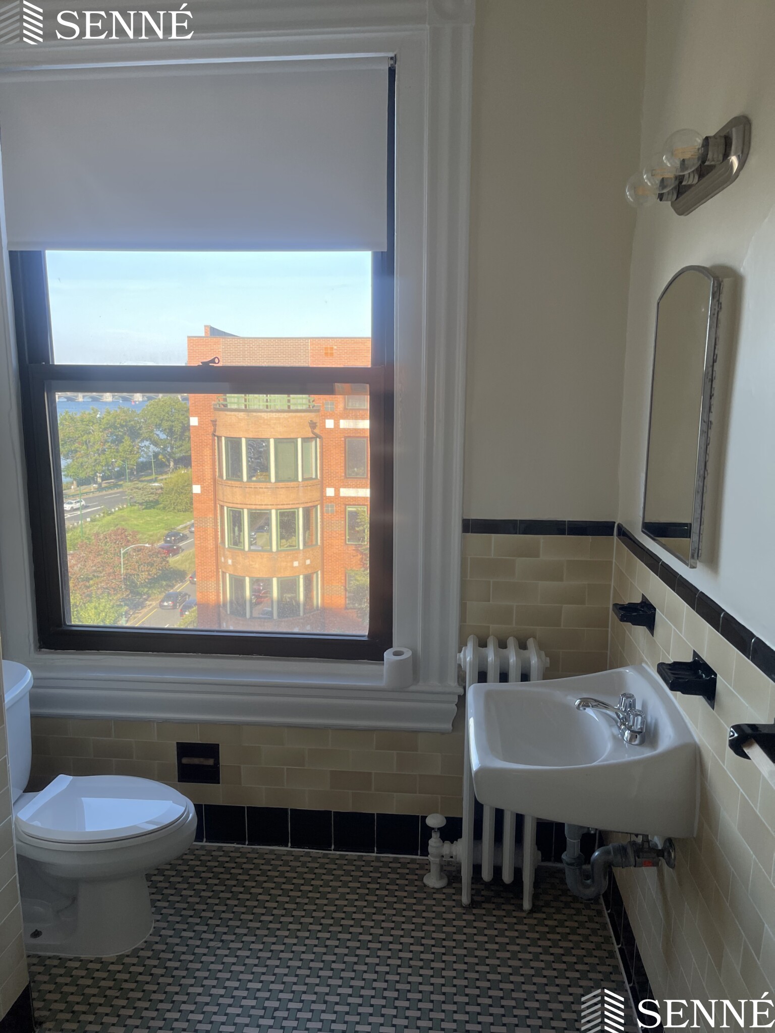 504 Beacon, Back Bay