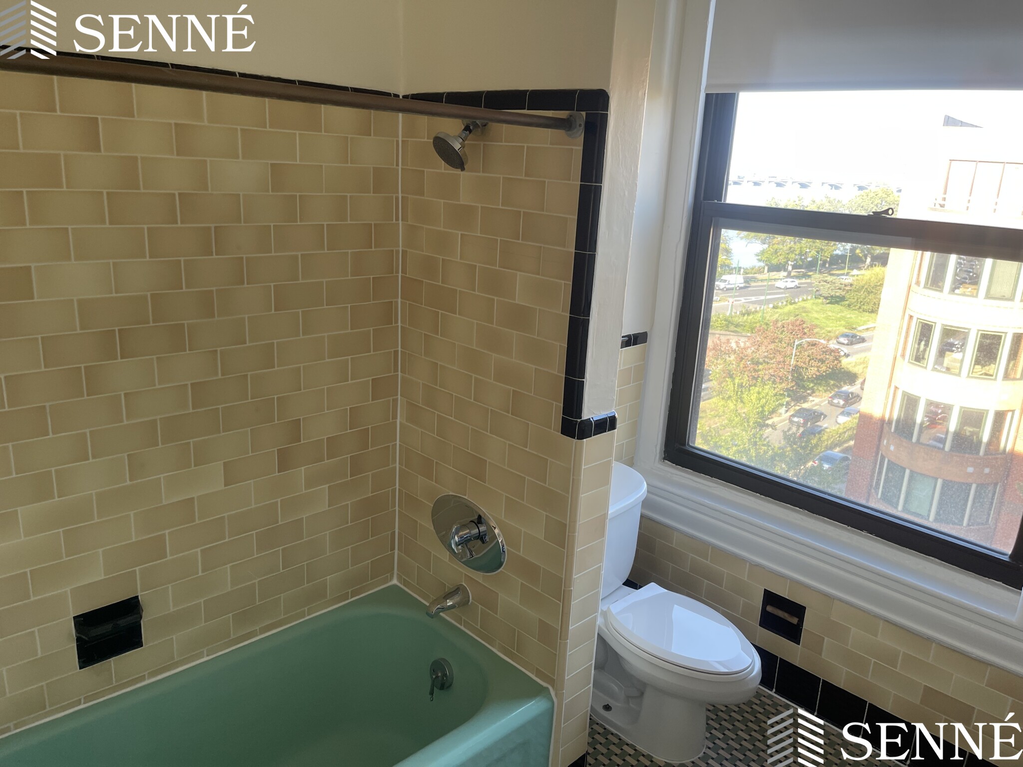 504 Beacon, Back Bay