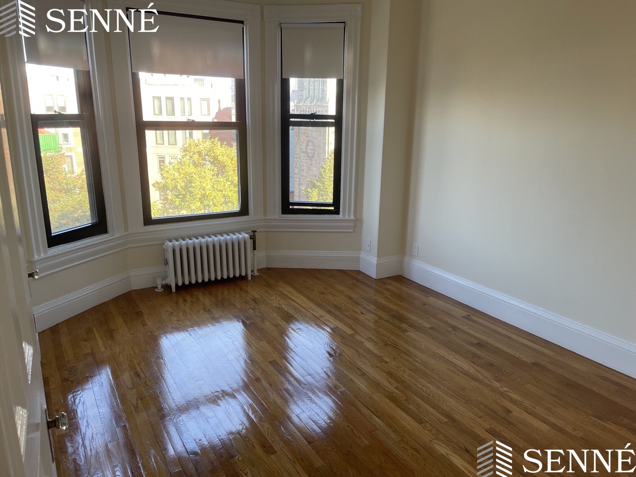 504 Beacon, Back Bay