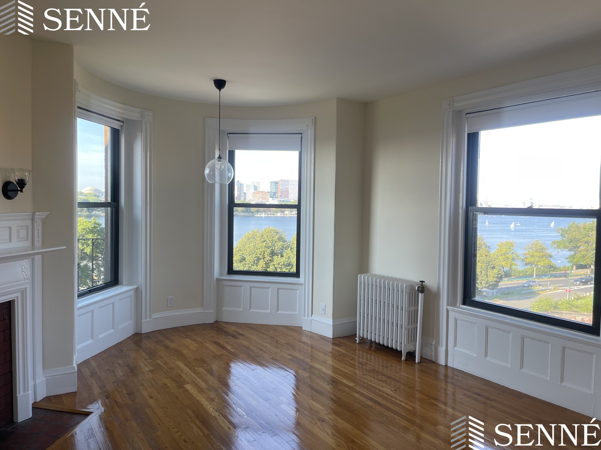 504 Beacon, Back Bay