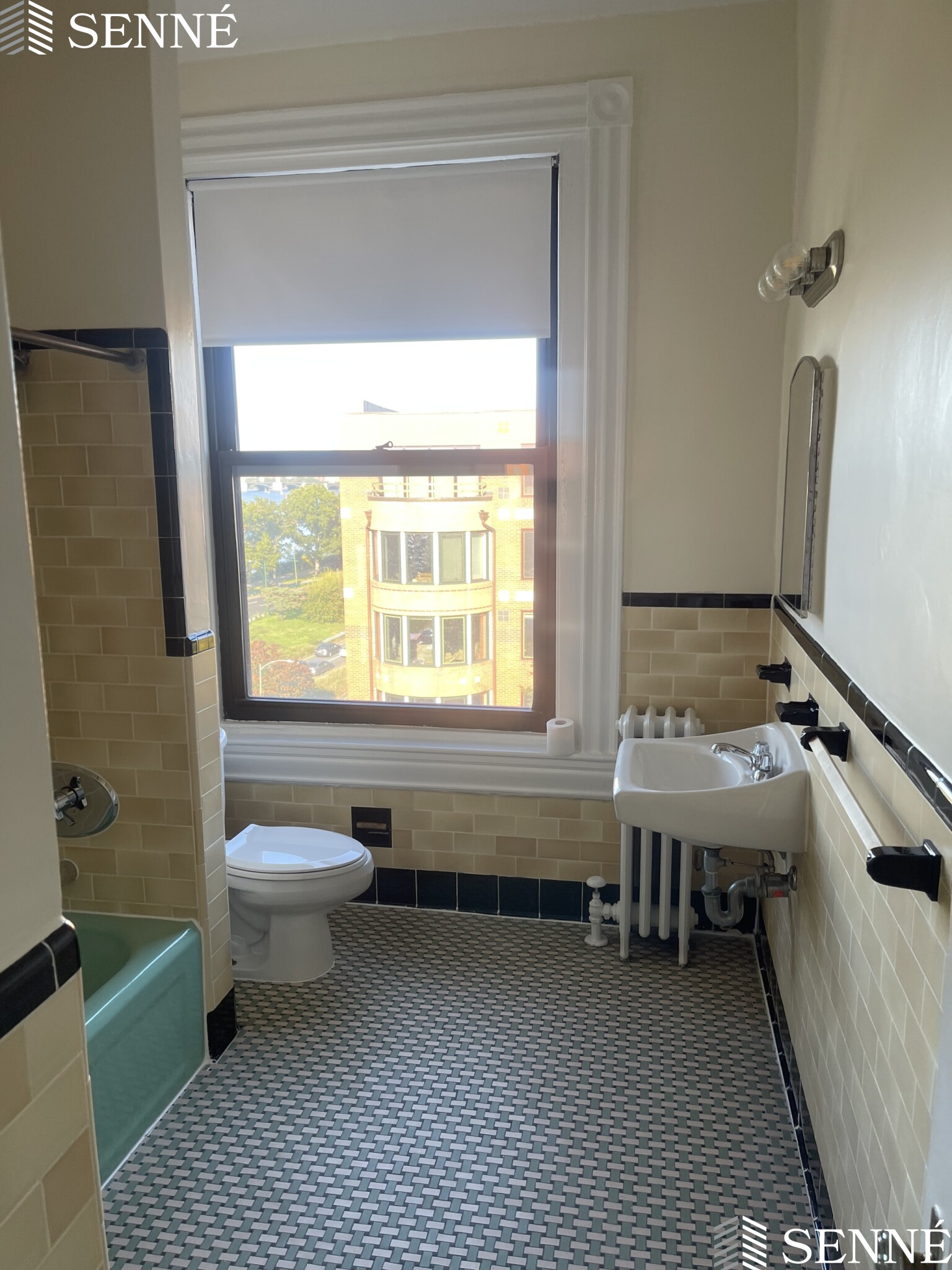 504 Beacon, Back Bay