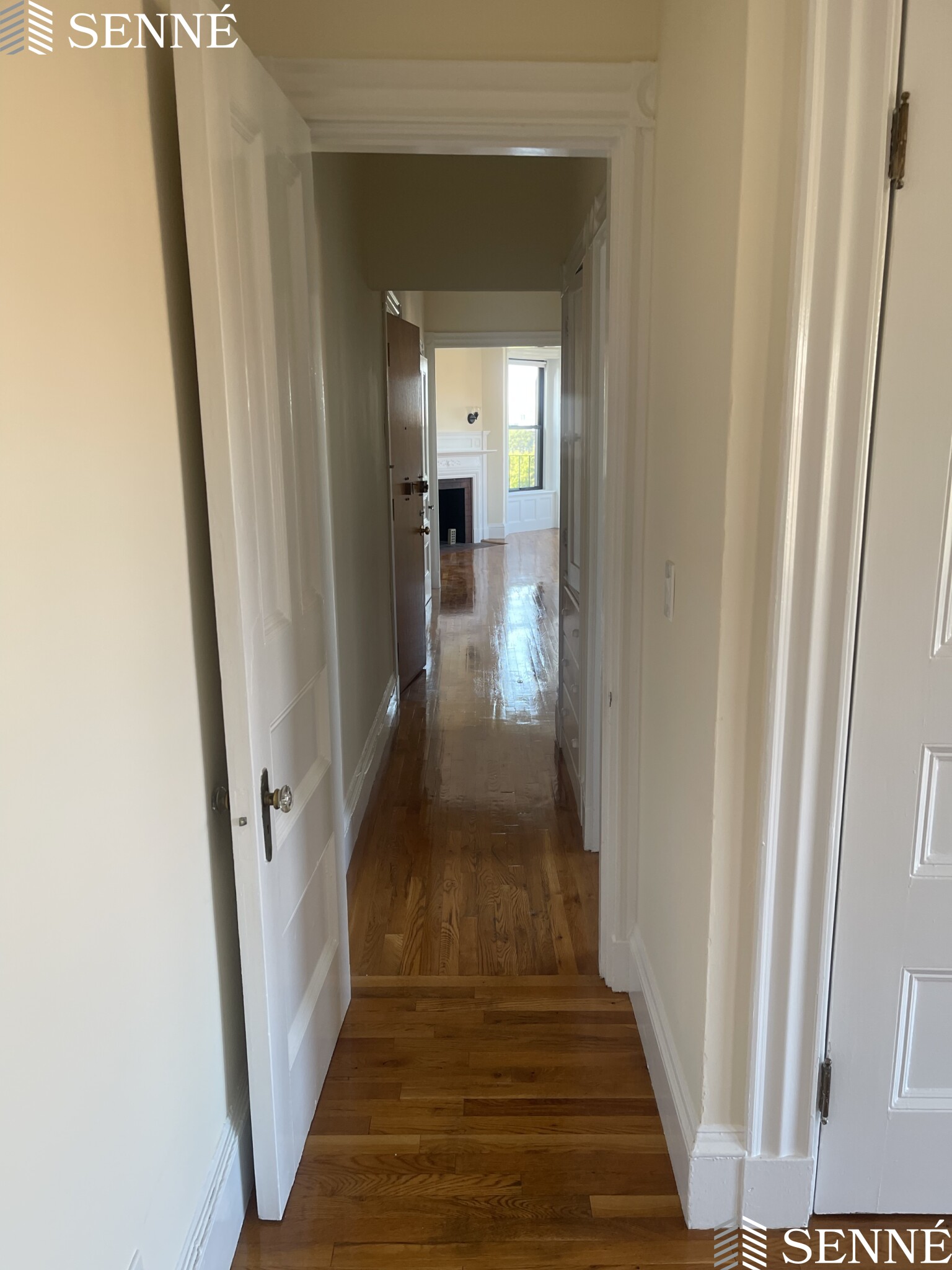 504 Beacon, Back Bay