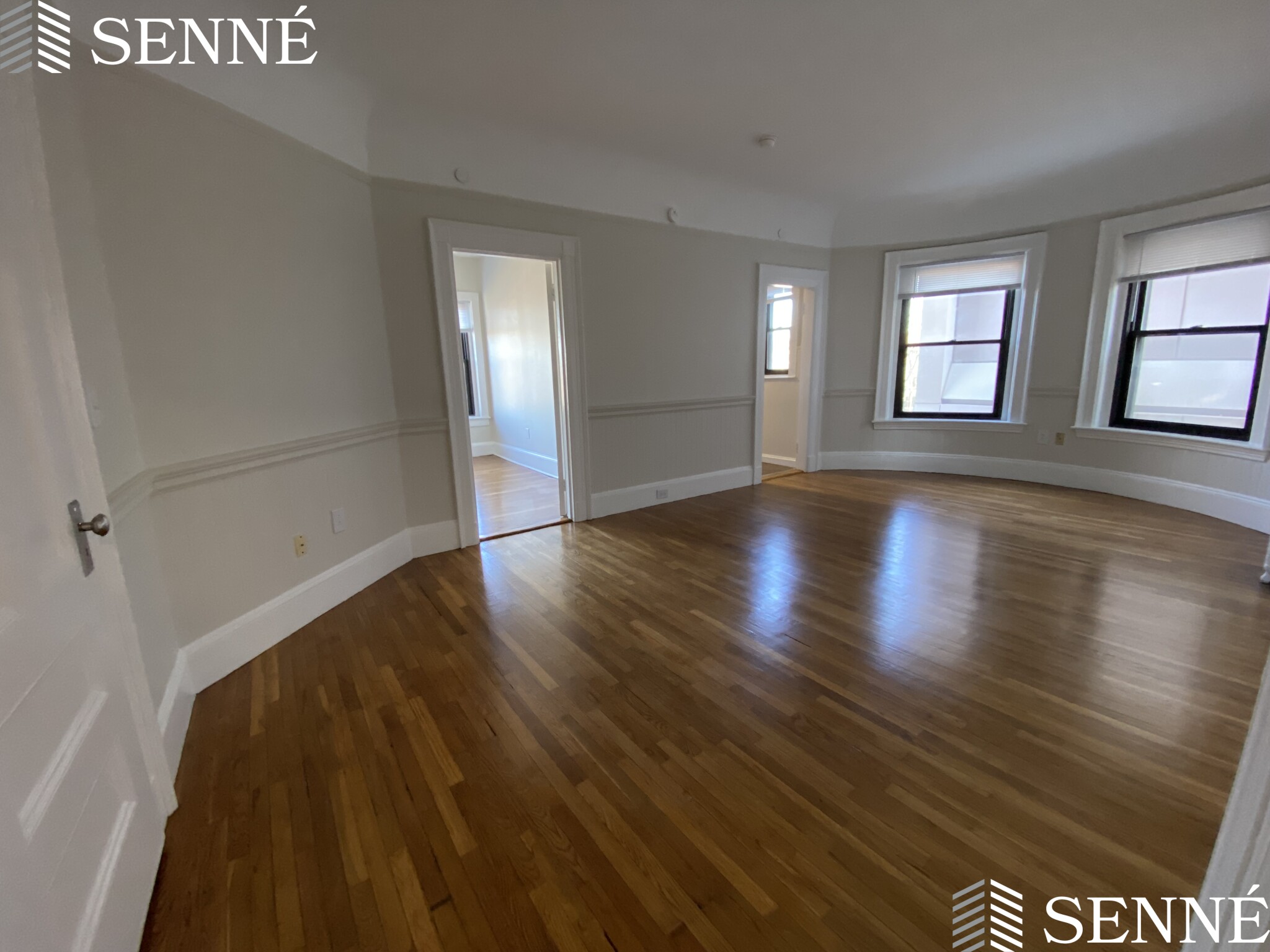 1039 Massachusetts Ave, Mid Cambridge