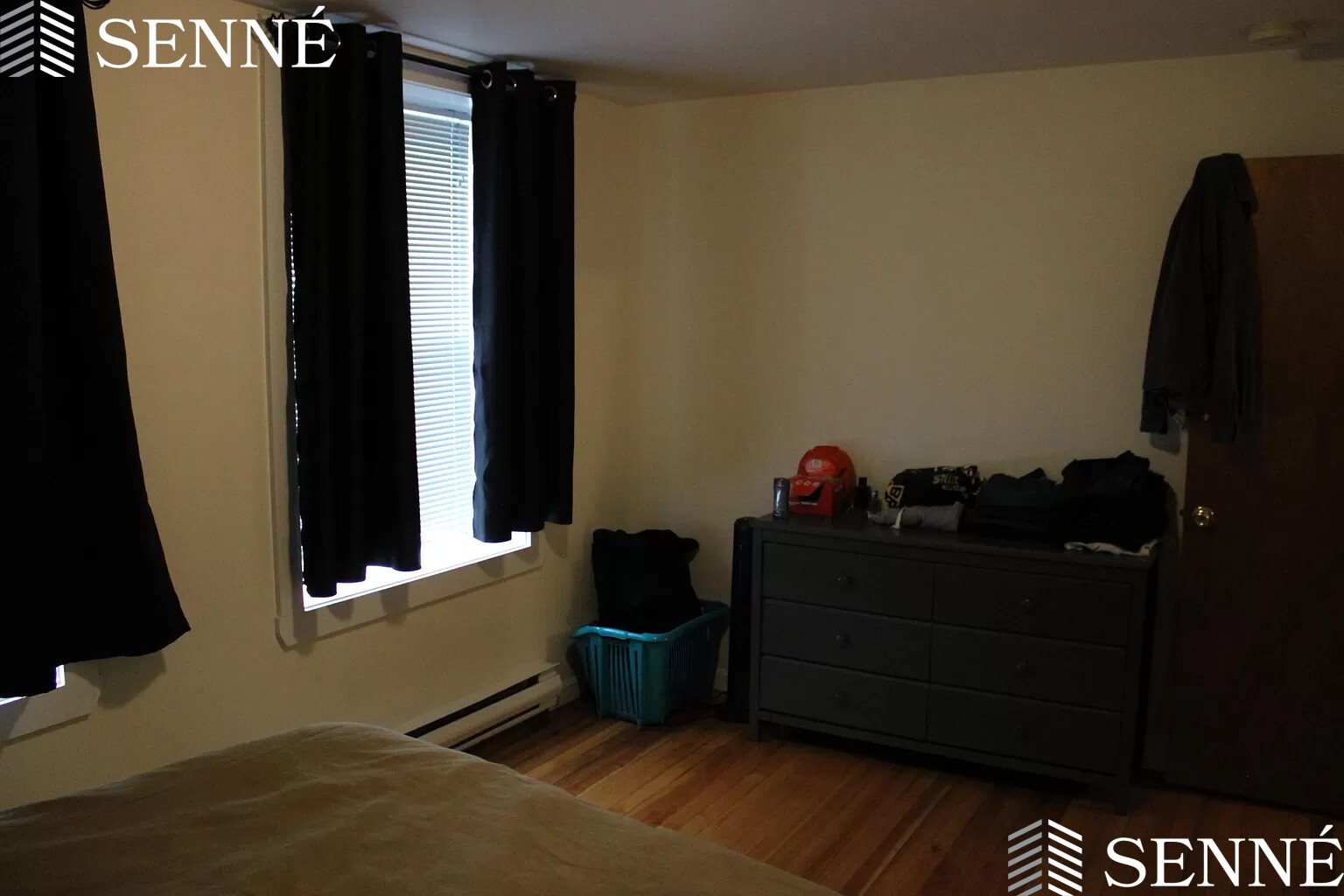 35 Davis Sq, Davis Square