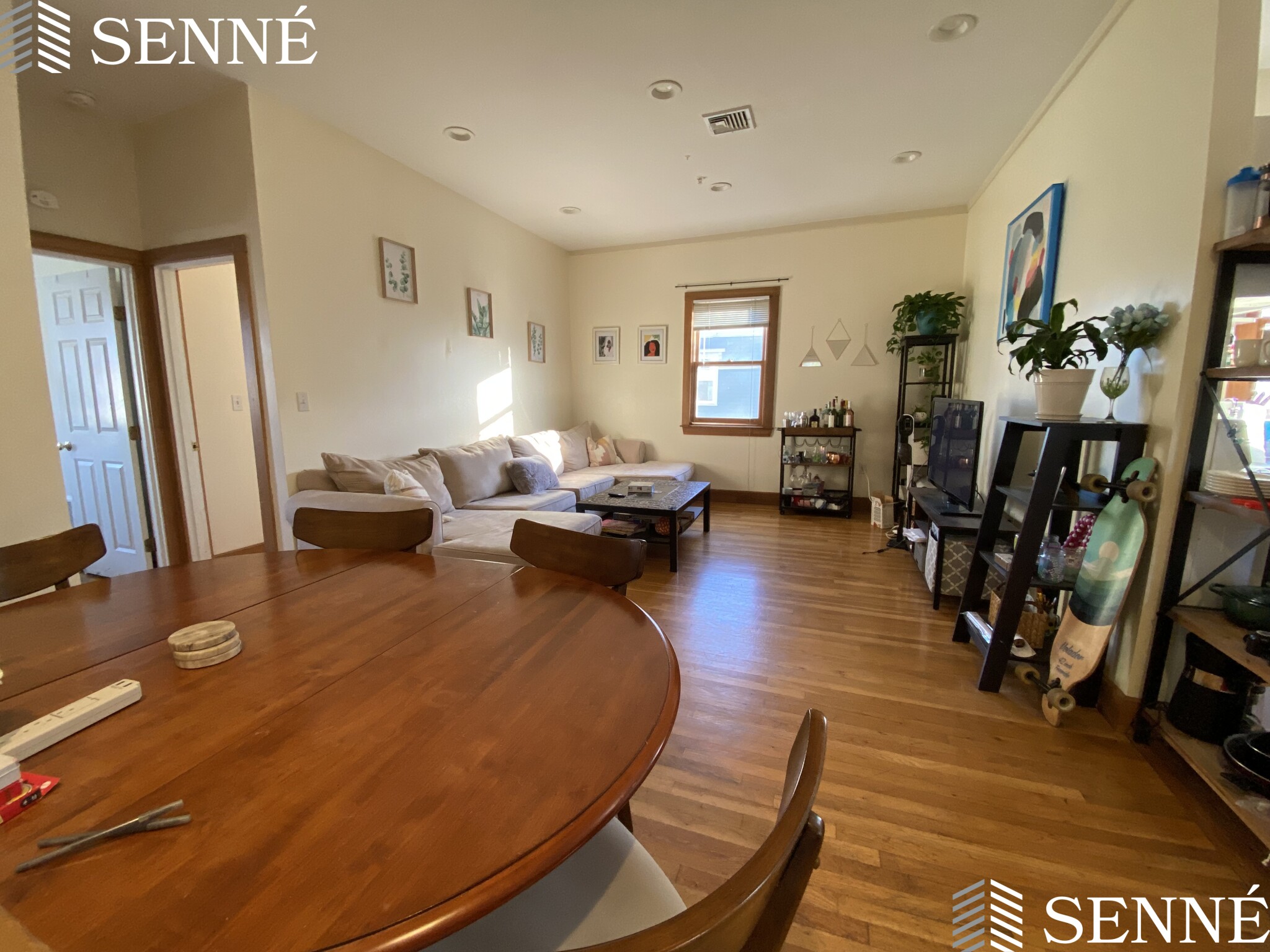 345 Columbia St, Wellington-Harrington