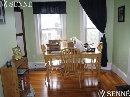 33 Paulina St, Tufts