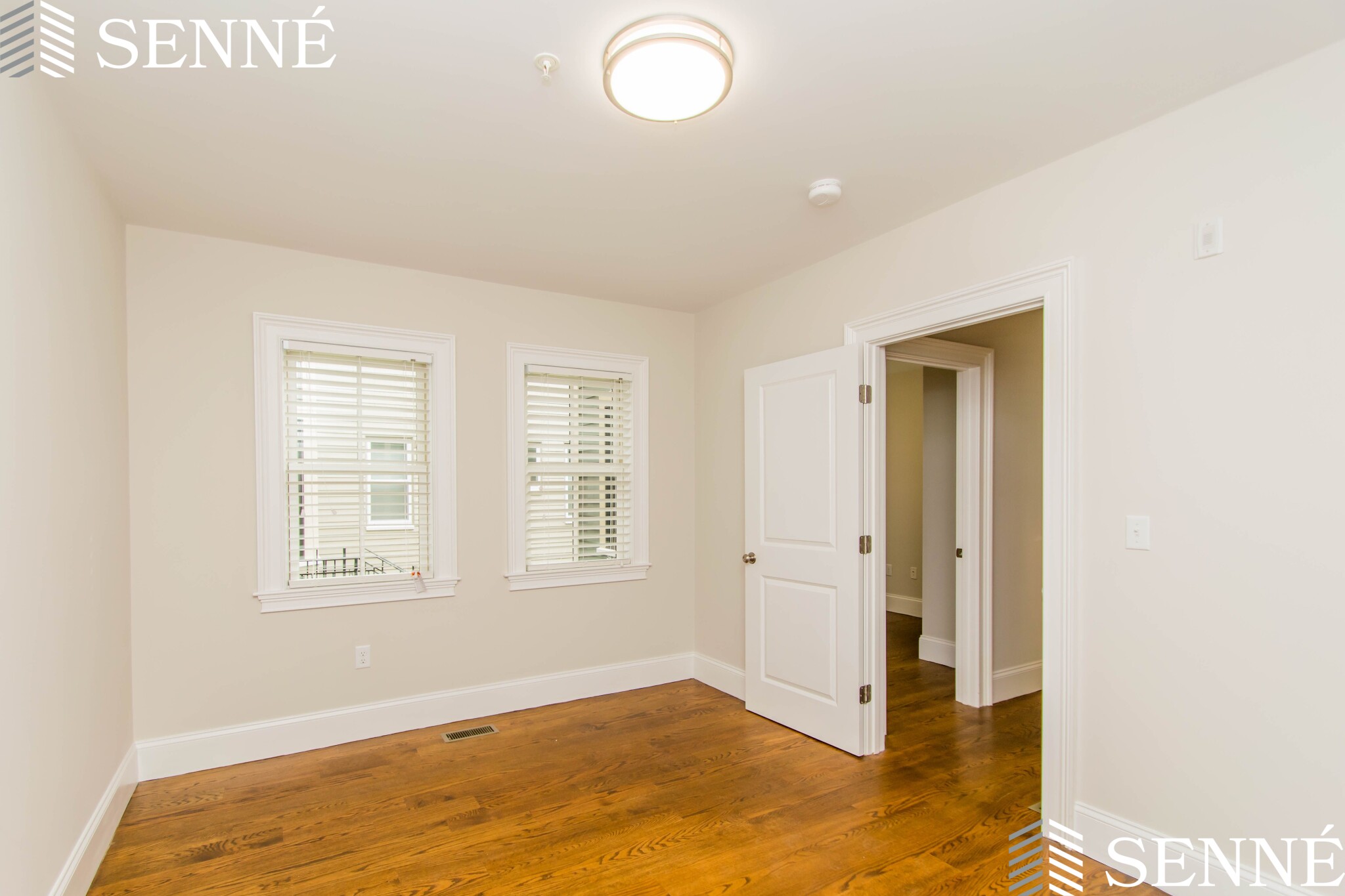 126 Columbia St, The Port